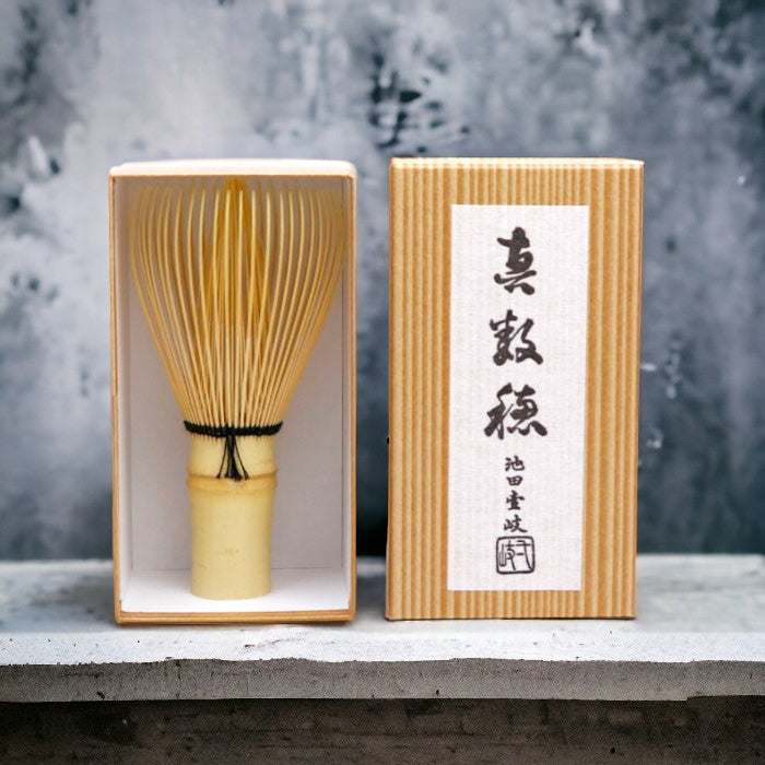 White Bamboo Matcha Whisk Japanese traditional craftsman, Iki Ikeda handmade Chasen made in japan