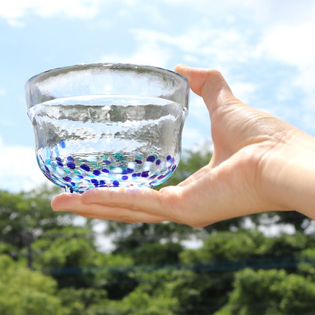 Glass matcha bowl MATSUGAOKA CRAFT "Blue Sea" - MatchaJP