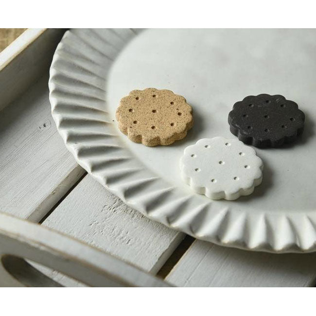 Tea Scoop Stand Pottery Mino ware Biscuits Black