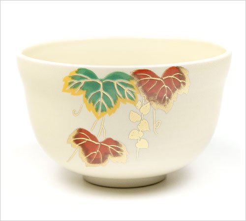 Matcha Tea Bowl white base Autumn ivy Kyō ware - MatchaJP