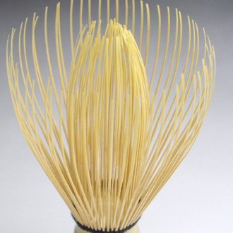 White Bamboo Matcha Whisk Japanese traditional craftsman, Iki Ikeda handmade Chasen made in japan - MatchaJP