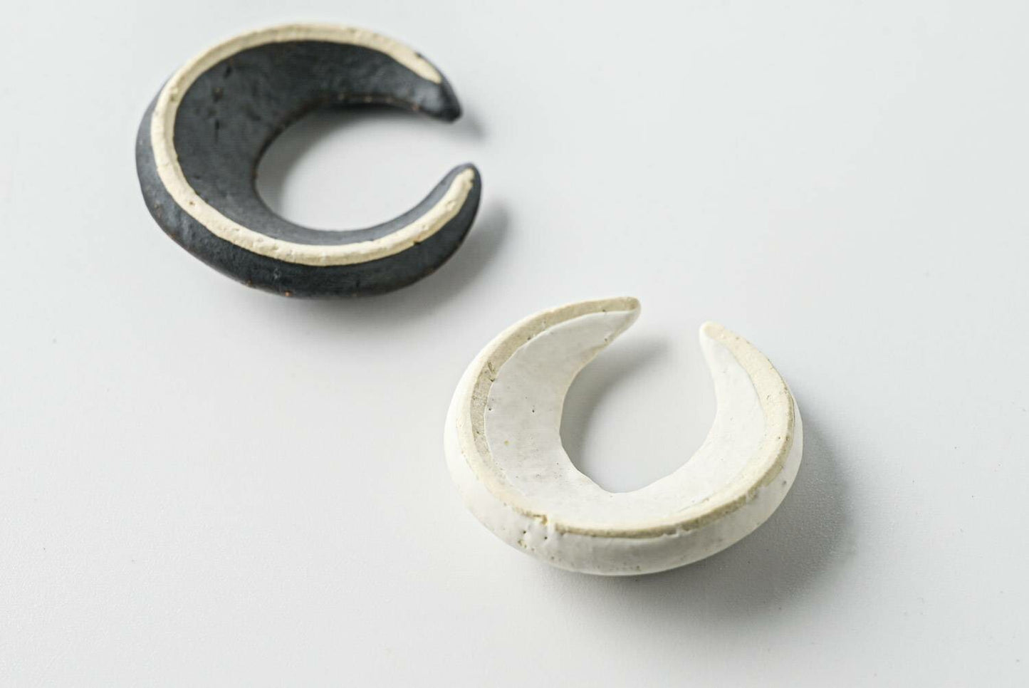 Japanese Chopstick Rest – Moon Black | Mino Ware Matcha Scoop Rest Made in Japan