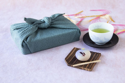 Furoshiki handkerchief 19.7 inches Wind-waiting grass and winter camellia