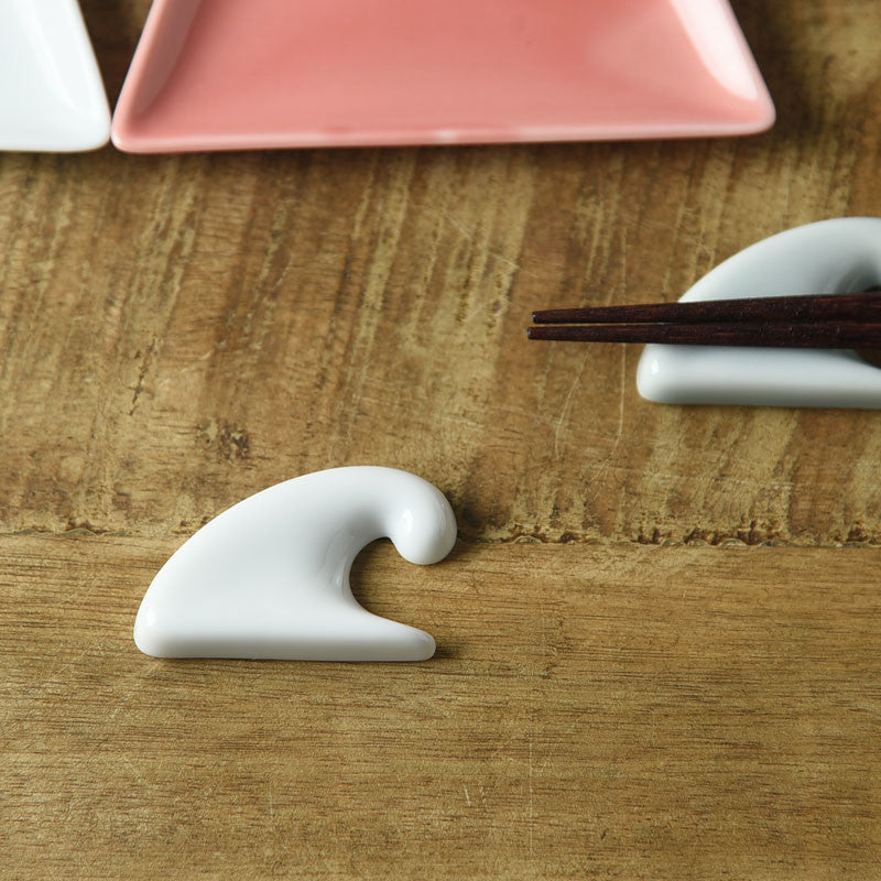 Japanese Chopstick Rest – Wave Design | Mino Ware Matcha Scoop Rest Made in Japan