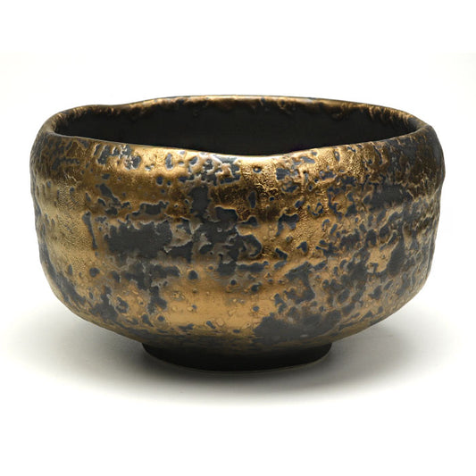 Gold Hammered Matcha Bowl — Authentic Mino Ware Chawan, Made in Japan