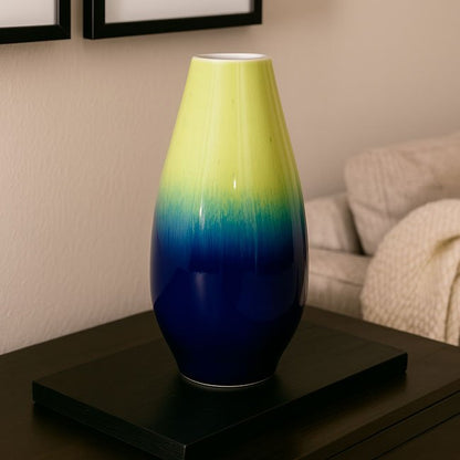 Authentic Japanese Kutani Vase – Handcrafted Ceramic Art yusai - MatchaJP