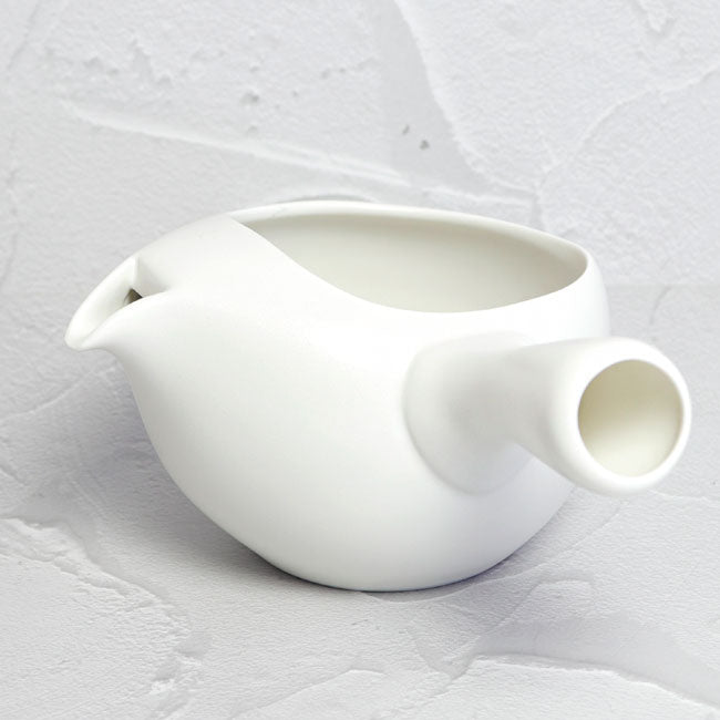 Japanese Kyusu Teapot – White Tokoname Ware with Fine Mesh Filter | Made in Japan
