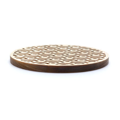Hinoki coaster with traditional Japanese pattern, laser processing, "Wave pattern"
