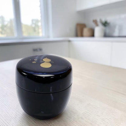 Small Matcha Tea Caddy Natsume – Black Gourd Design | Yamanaka Lacquerware Made in Japan