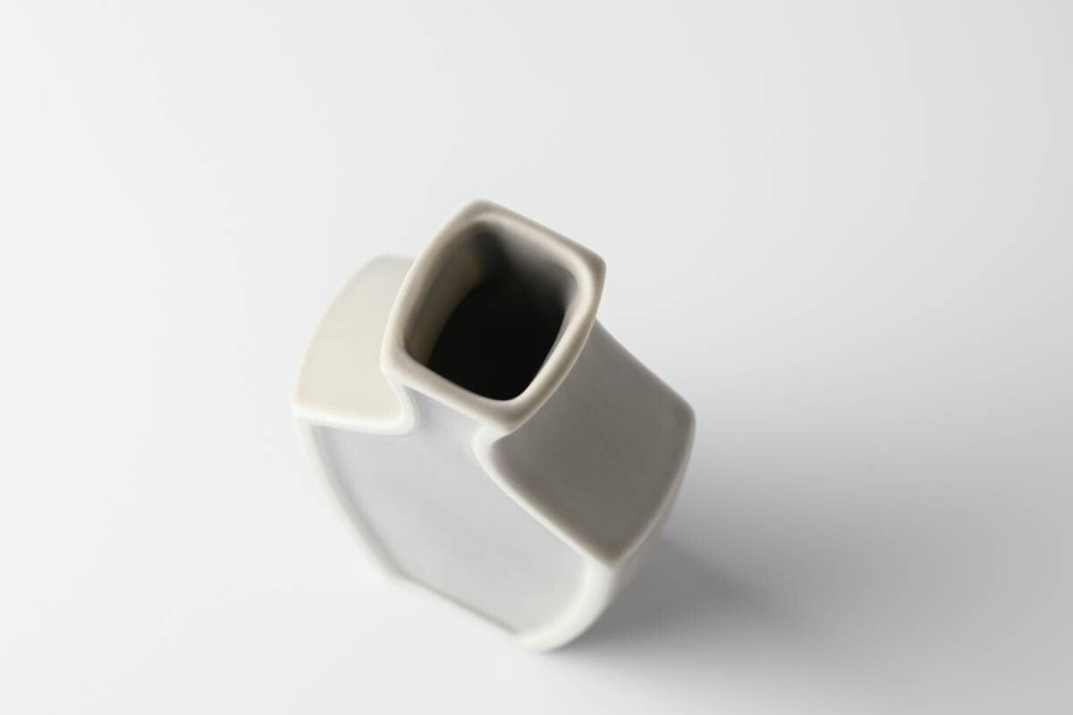 Japanese Ceramic Vase – Matte Gray Flower Vase | Mino Ware Made in Japan
