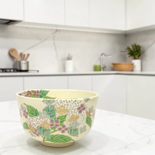 Japanese Matcha Tea Bowl – Hydrangea Kyō Ware | Handmade in Japan