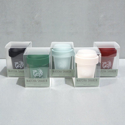 MatchaJP Hand - Lacquered Matcha Mini Shaker (Kaga Yamanaka - nuri) - MatchaJP