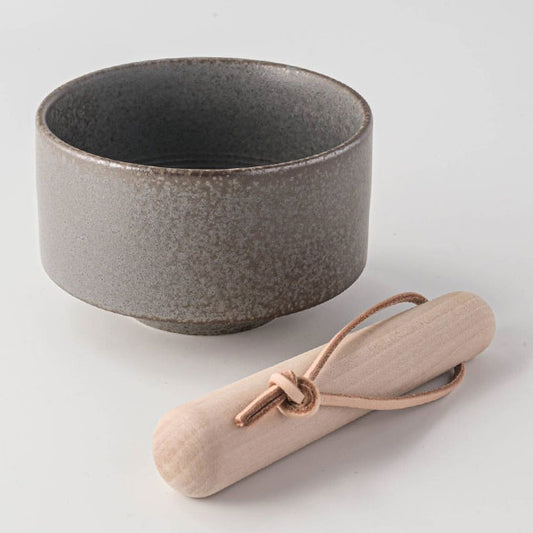 Matcha Latte Bowl – Small Size with Wooden Stick – Mino Ware – Charcoal
