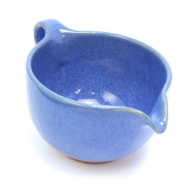 Sky Blue Matcha Bowl with Handle and Spout – Handcrafted Mino Ware, Perfect for Matcha Lattes
