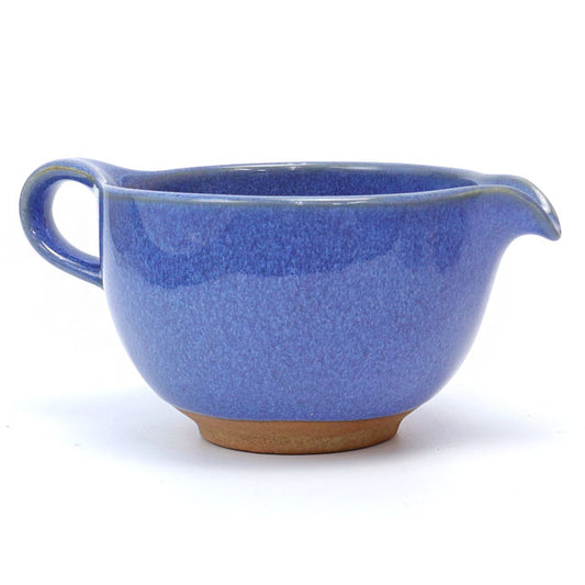 Sky Blue Matcha Bowl with Handle and Spout – Handcrafted Mino Ware, Perfect for Matcha Lattes