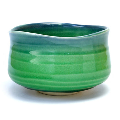 Green Crackle Pattern Matcha Bowl – Handcrafted Mino Ware from Japan