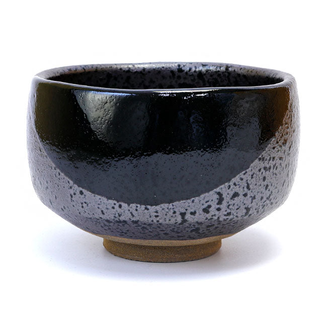 Black Crystal Oribe Matcha Bowl – Handcrafted Mino Ware from Japan