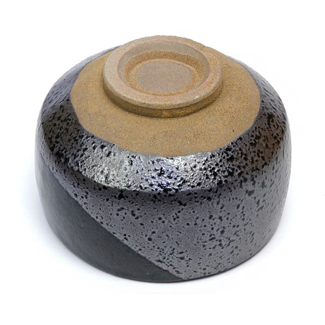 Black Crystal Oribe Matcha Bowl – Handcrafted Mino Ware from Japan
