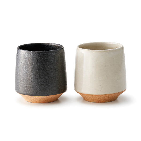 Mino Ware Café Cups – Set of 2 (White & Black) | Made in Japan | 340 ml / 11.5 oz