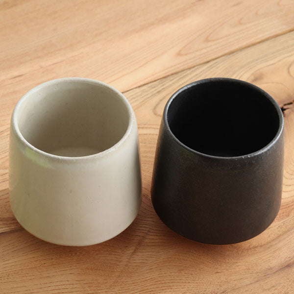 Mino Ware Café Cups – Set of 2 (White & Black) | Made in Japan | 340 ml / 11.5 oz