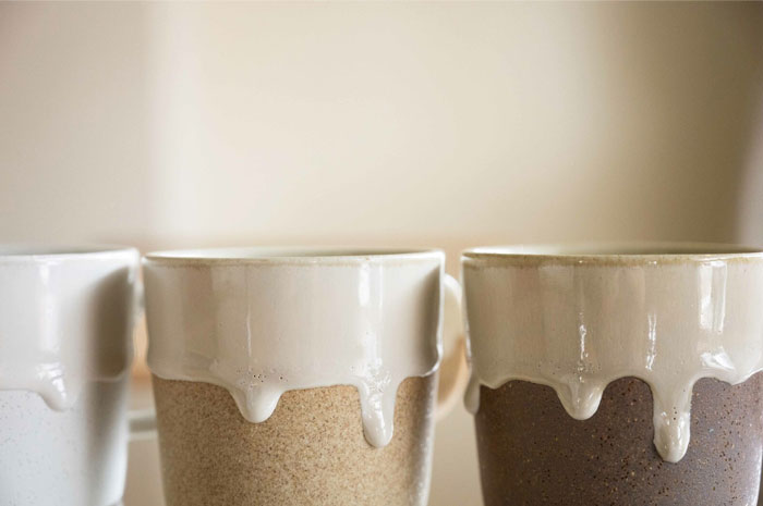 DROP MUG — Small & Handy Japanese Mino Ware Porcelain Mug Brown (200 ml / 6.8 oz)