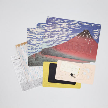 Paper Craft Interior – Daruma Ukiyo - e Hokusai & “Red Fuji” | Made in Japan - MatchaJP