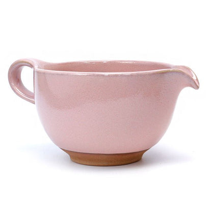 Pink Matcha Bowl with Handle and Spout – Handcrafted Mino Ware, Perfect for Matcha Lattes - MatchaJP
