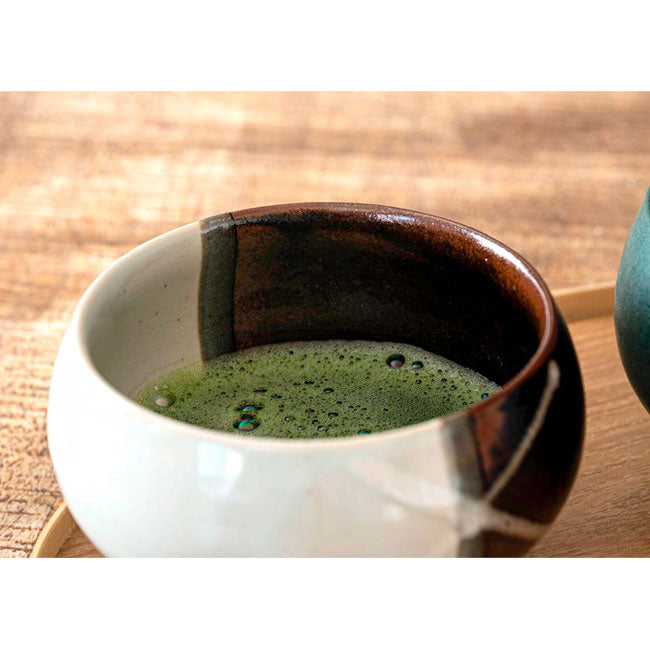 Matcha Bowl White Brushstroke | Mino Ware Chawan Made in Japan
