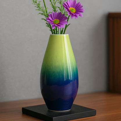 Authentic Japanese Kutani Vase  – Handcrafted Ceramic Art yusai