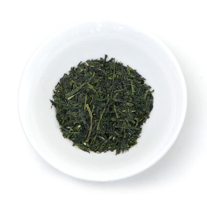 Gyokuro tea leaves Yame Hoshino YAYOI