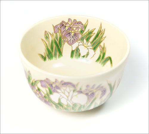 Matcha Tea Bowl White Base Iris Kyō ware - MatchaJP